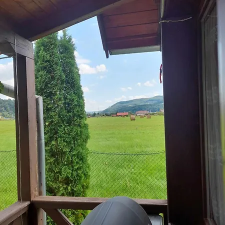Campsite Casutele De Oaspeti Margo Vendeghazikok *