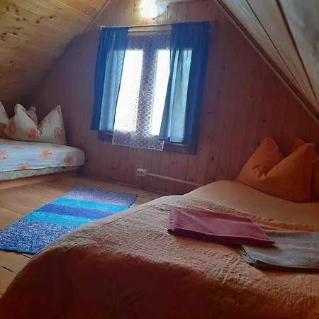 Casutele De Oaspeti Margo Vendeghazikok Campsite *